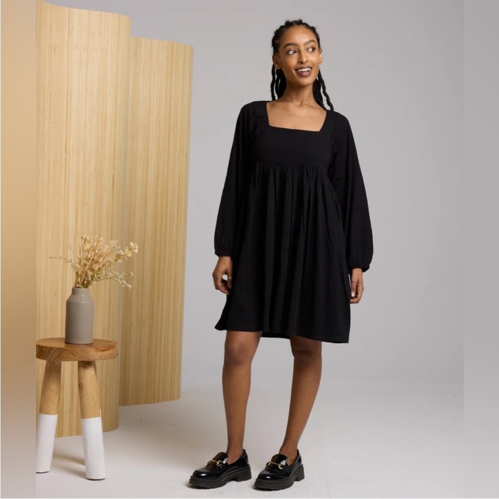 NWT Known Supply Babydoll Organic Slub Cotton Black Dress. Keyhole back. Ambrose